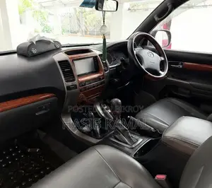 Toyota Land Cruiser Prado 2004 Black