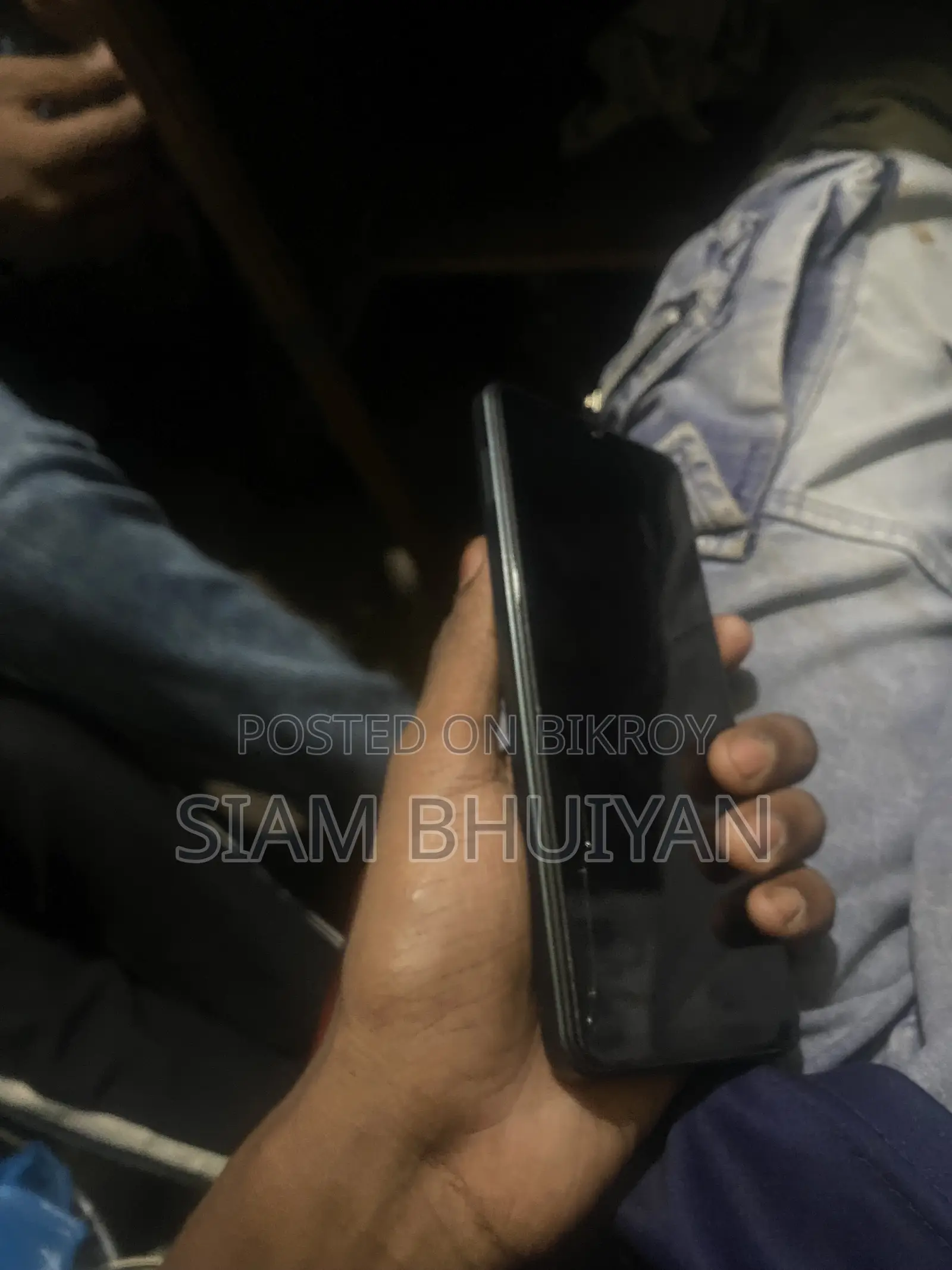 ভিভো ওয়াই০৪ ১২৮ জিবি নীল