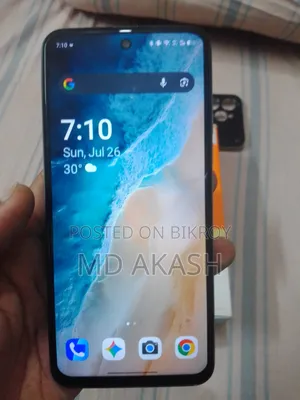 Tecno Spark 40 256 GB Silver
