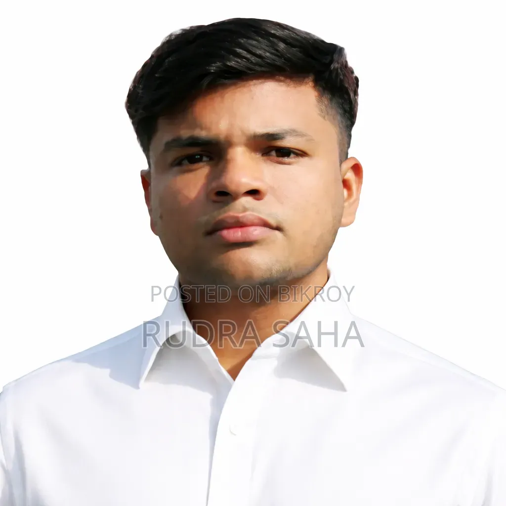 সাপ্তাহিক খণ্ডকালীন চাকরির সন্ধানে ছাত্র