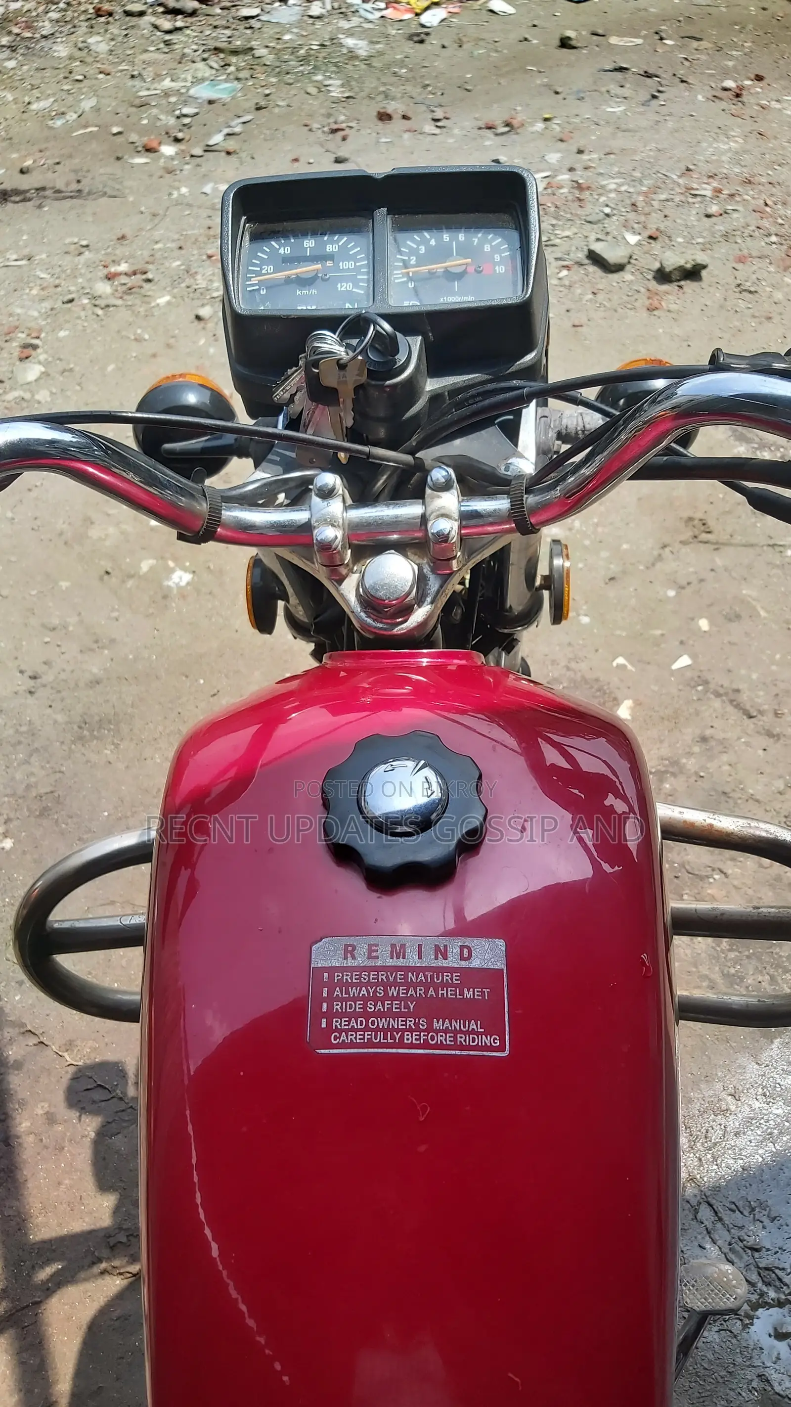দায়ুন ডিওয়াই১৫০ ২০১০ লাল