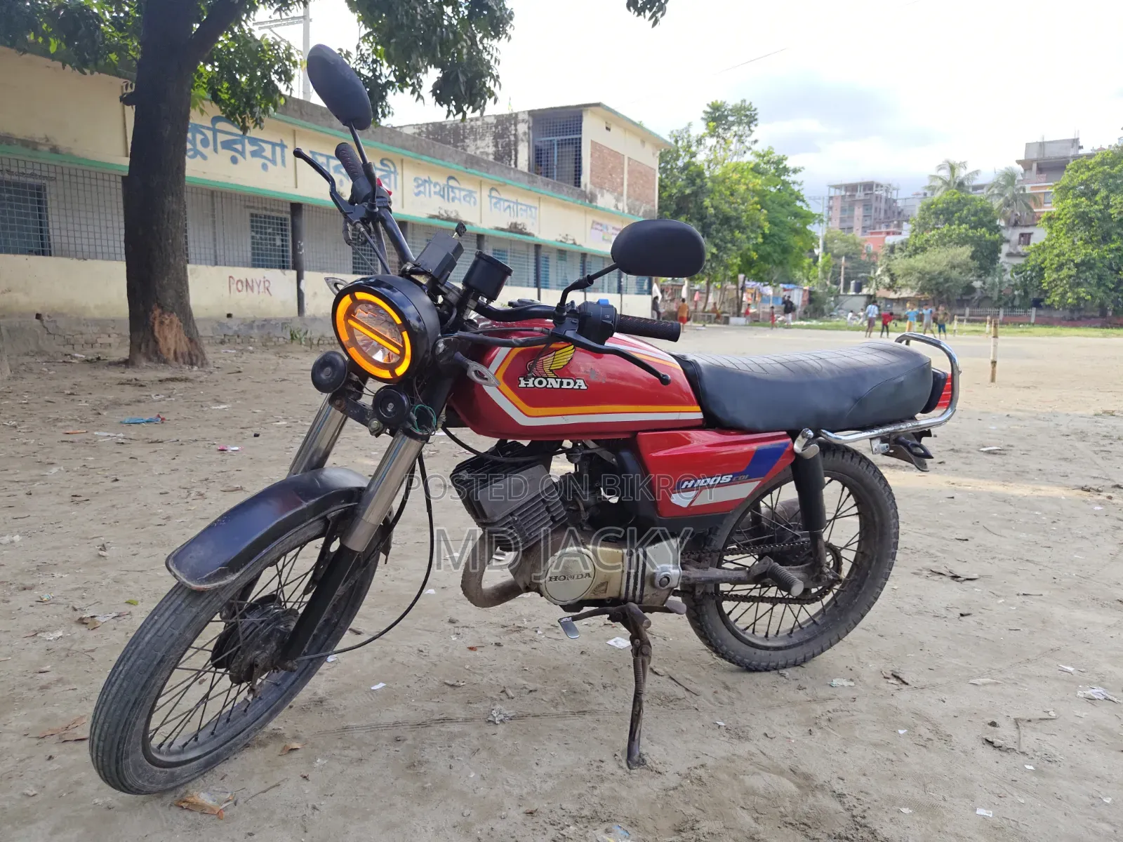 হন্ডা ১৯৯০ রেড