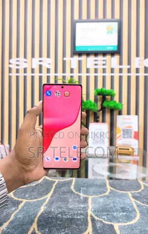 Motorola Edge 50 256 GB Red