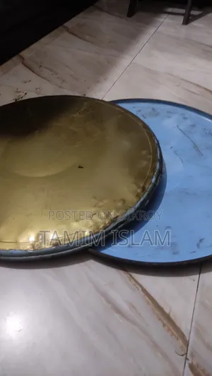 Large Iron Plate for Fruits, Vegetables and Fish