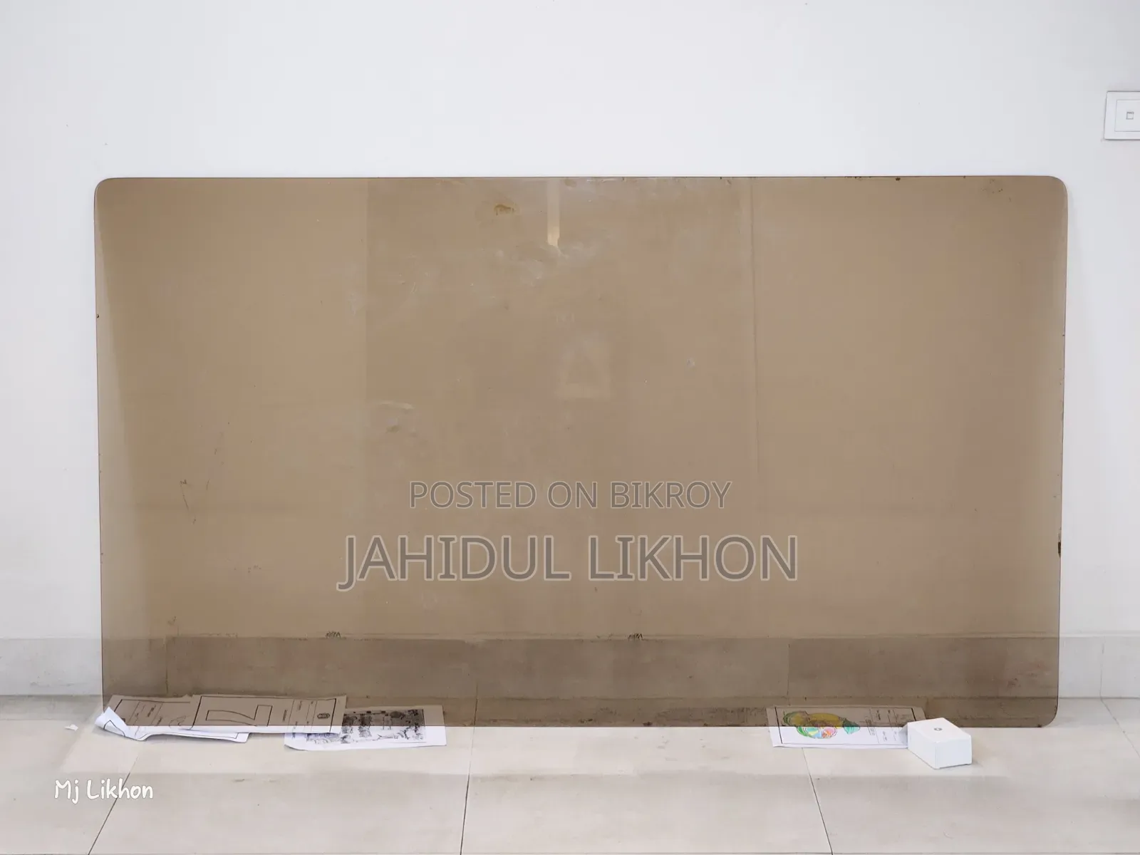Urgently Sell Dining Table Glass 5ftx3ft/5mm Thickness Fresh Condition
