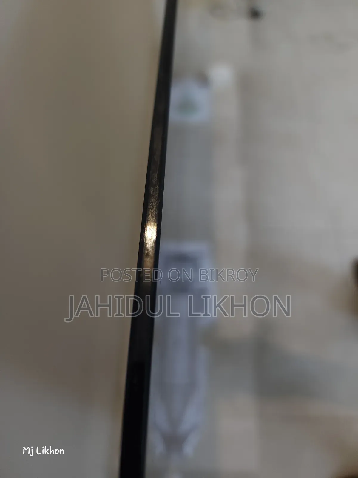 Urgently Sell Dining Table Glass 5ftx3ft/5mm Thickness Fresh Condition
