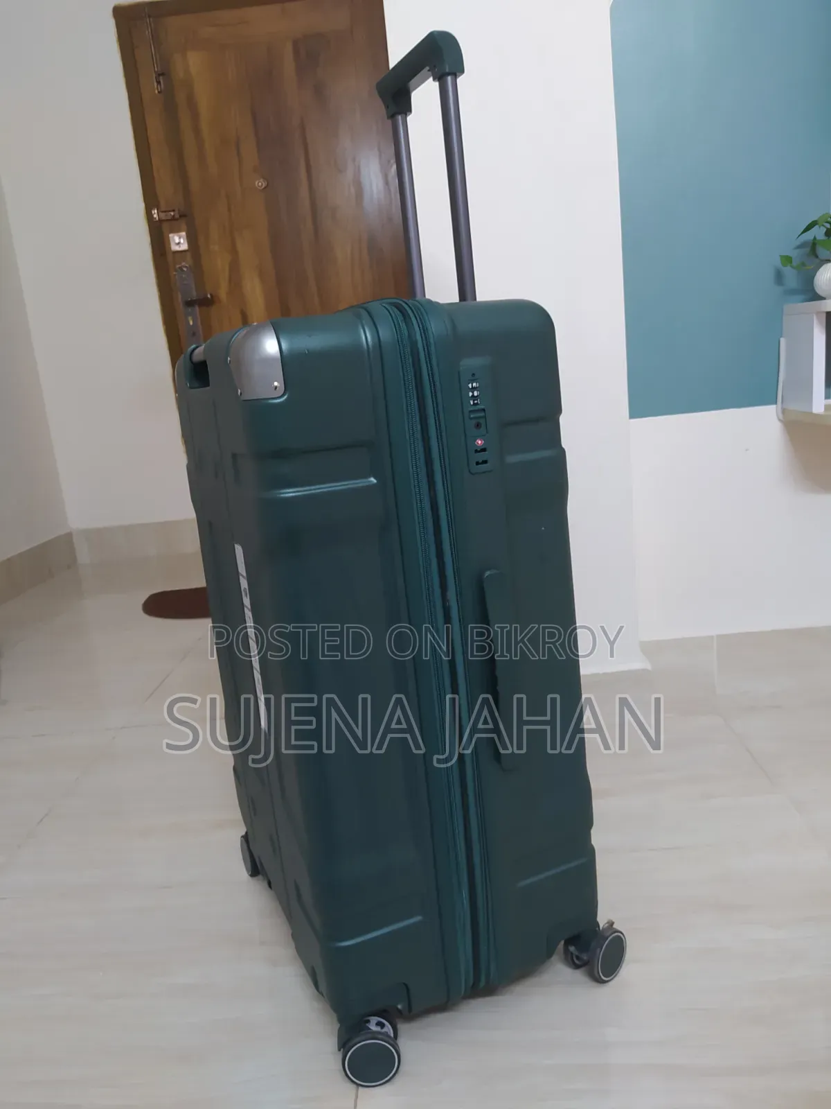 Travel Luggage for Sale [Full Fresh Condition ]