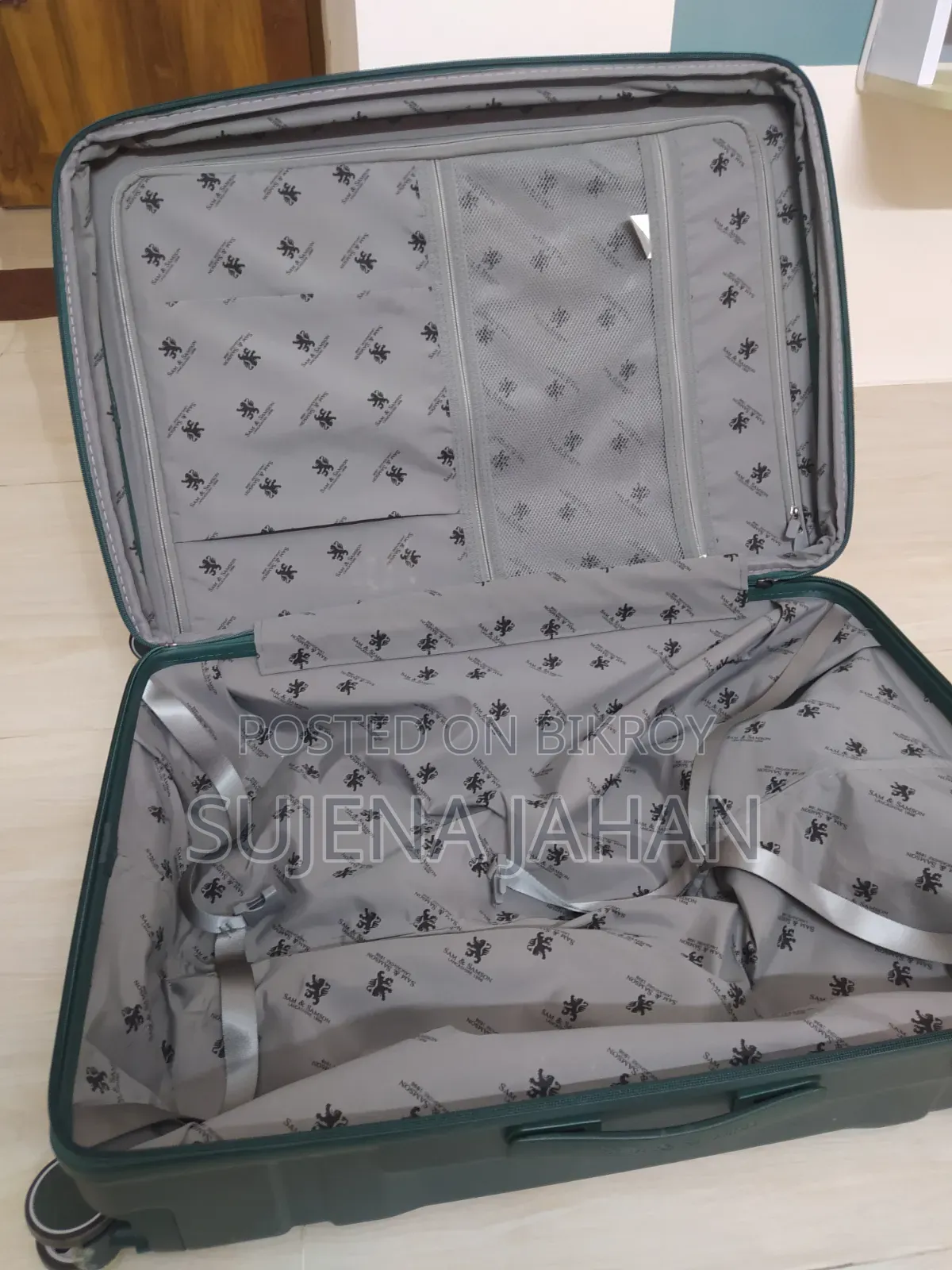 Travel Luggage for Sale [Full Fresh Condition ]