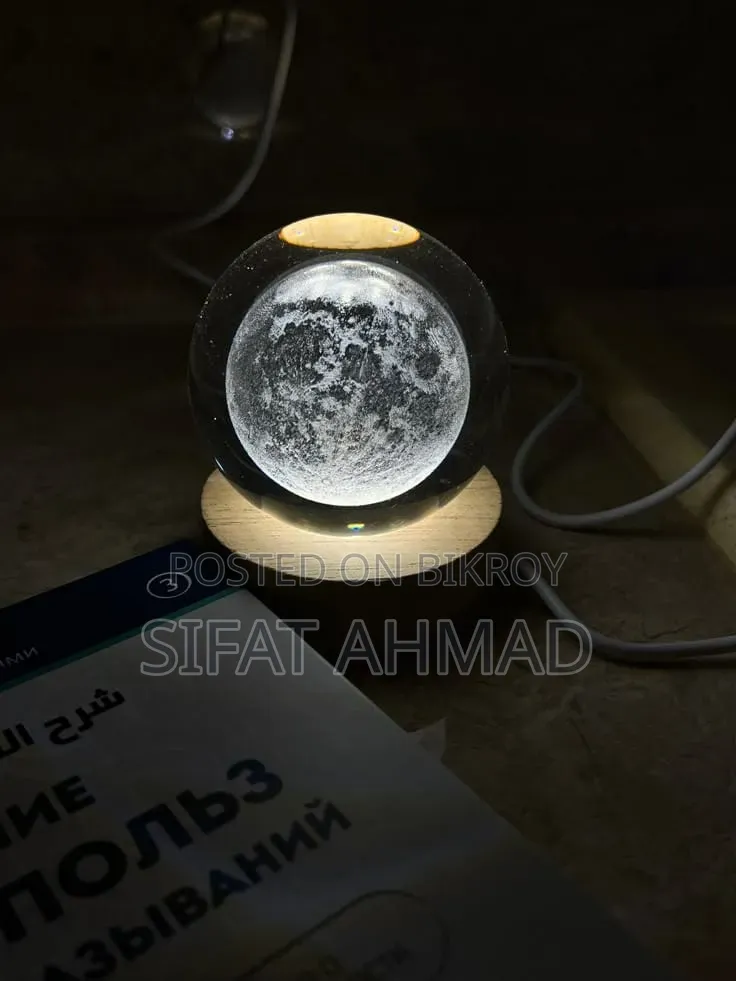Crystal Ball Lamp