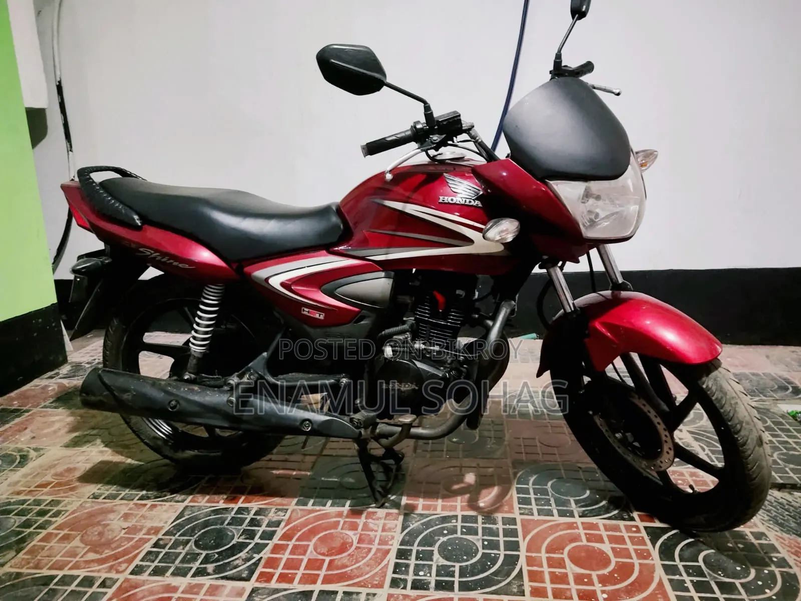 Honda CB 2018 Red
