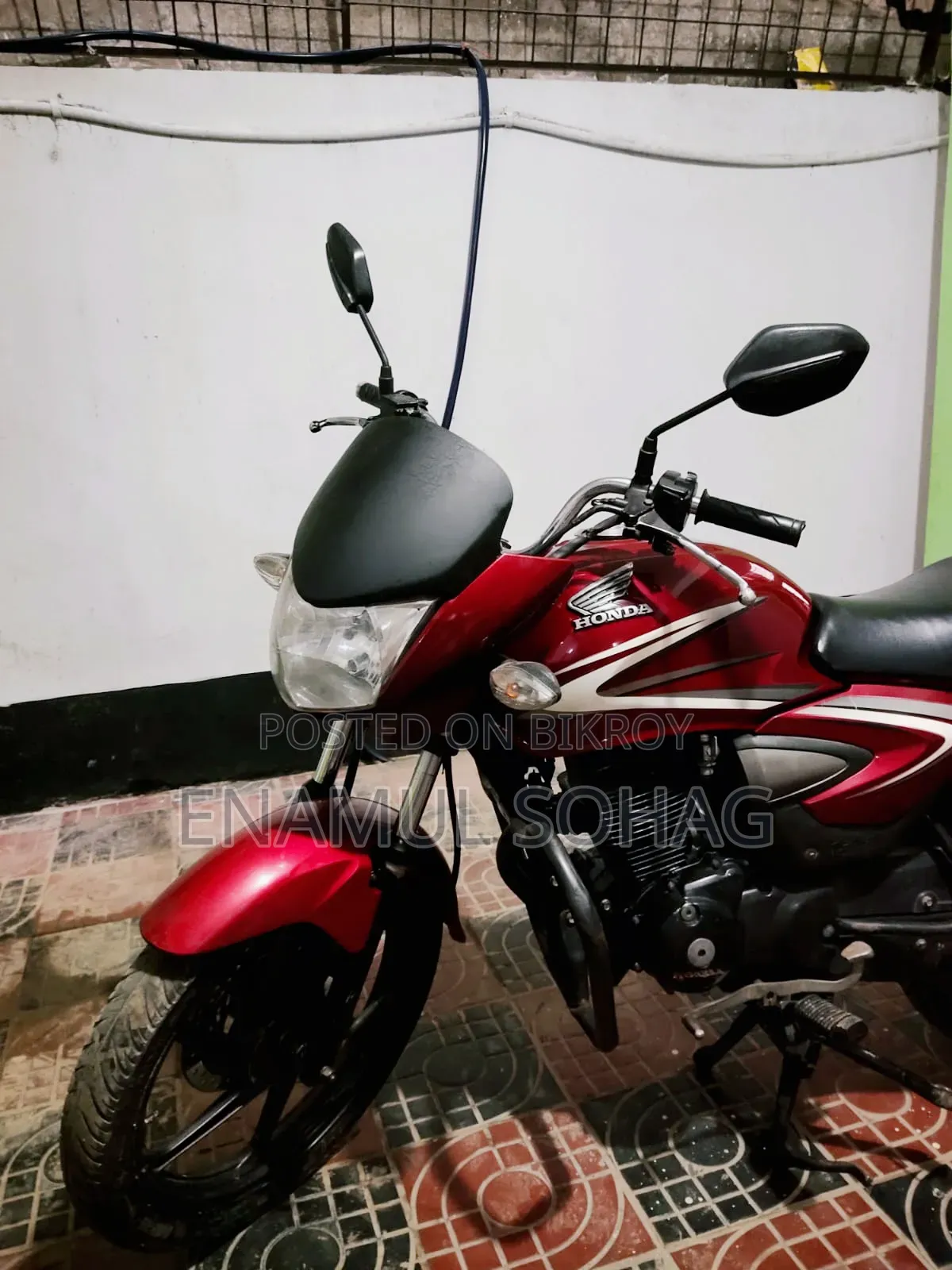 Honda CB 2018 Red