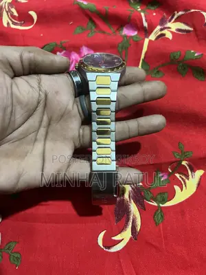 ক্যাজুয়াল ওয়াচ