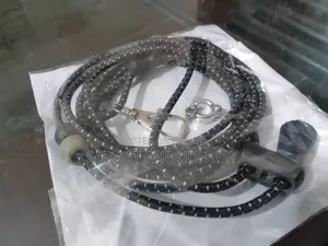 ককাটিয়েলের জন্য হ্যান্ড কাফসহ বার্ড হারনেস
