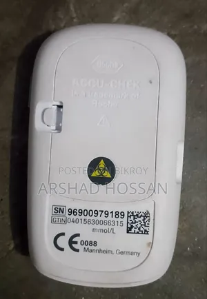 Accu-Chek Instant S Glucometer