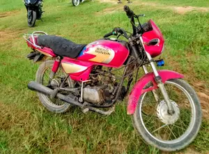 Hero Splendor Plus 2010 Red