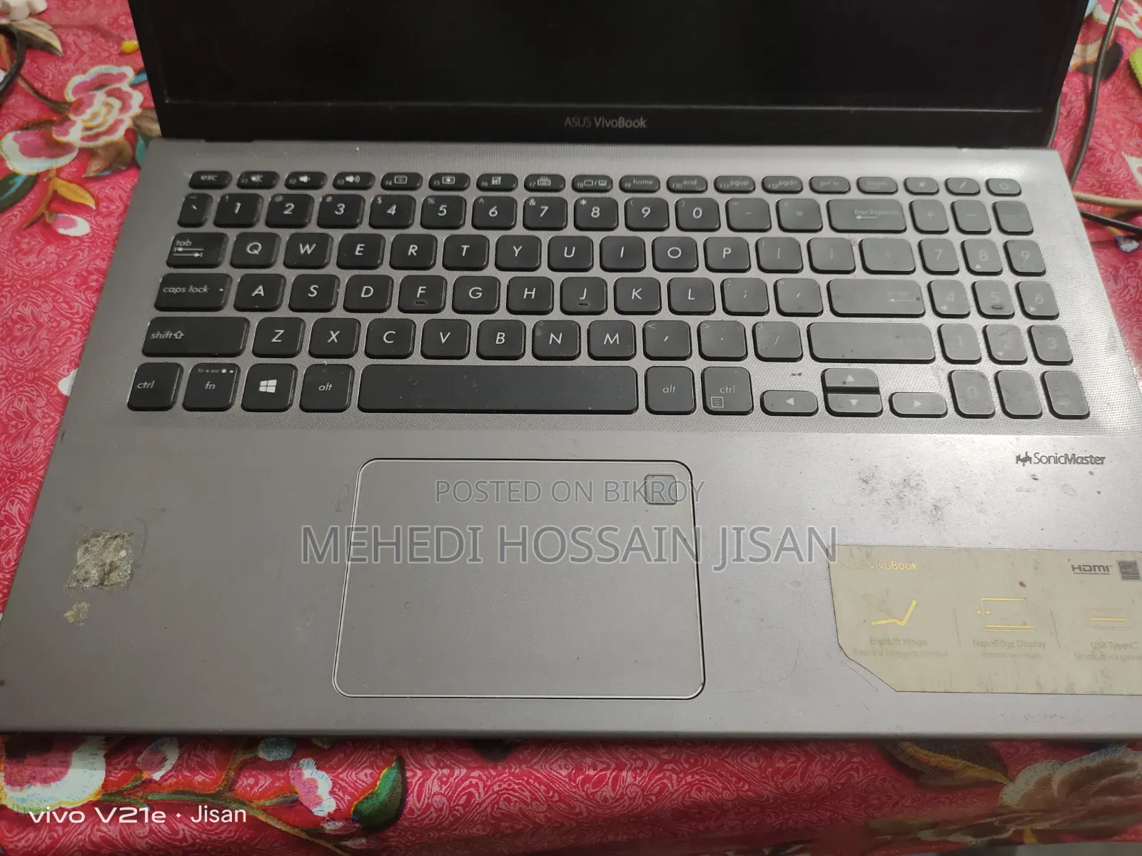 ল্যাপটপ আসুস ভিভুবুক ১৫ ওএলইডি ৮জিবি ইন্টেল কোর আই৩ এসএসডি ২৫৬জিবি