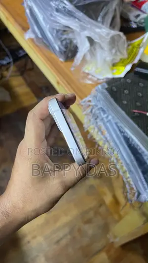 অ্যাপল আইফোন ১৪ ১২৮ জিবি হোয়াইট