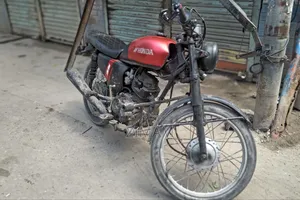 Honda 1994 Red