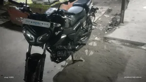 নতুন টিভিএস রাইডার ১২৫ ২০২৩ কালো