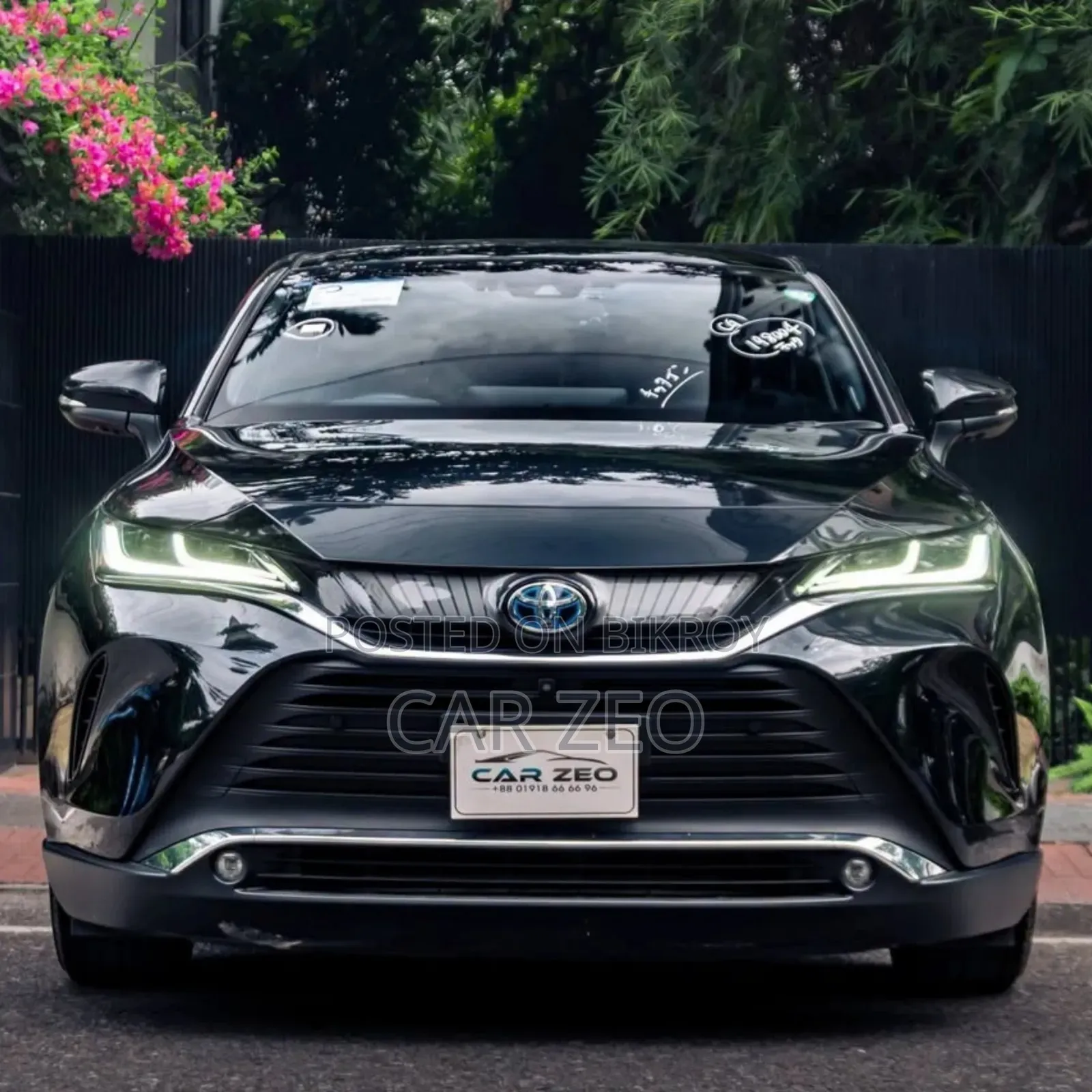 Toyota Harrier 2.5 Hybrid 2021 Black