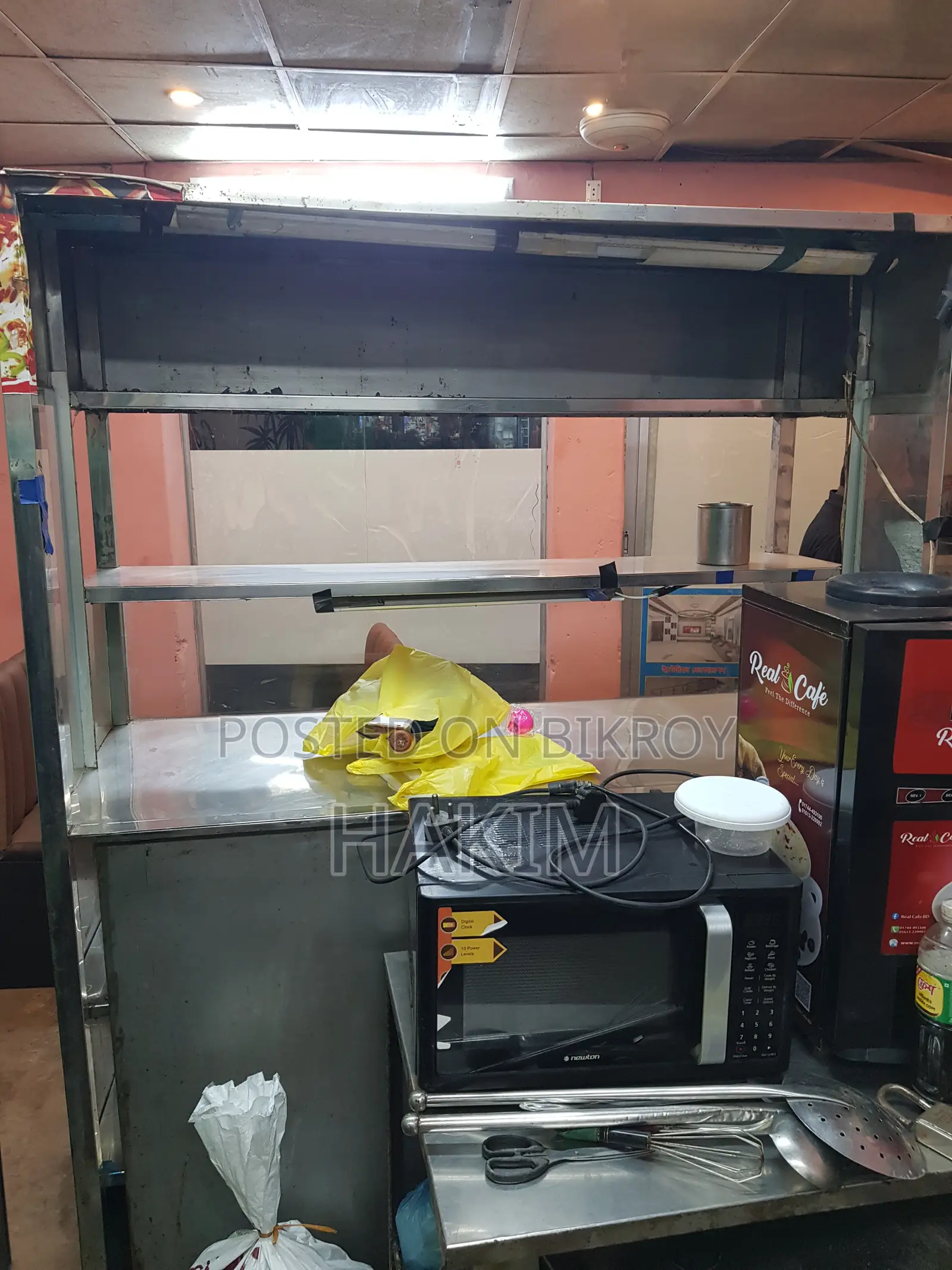 ফাস্টফুডের গাড়ি