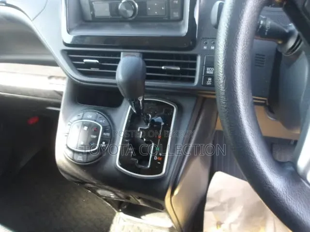 Toyota Noah 2021 Black