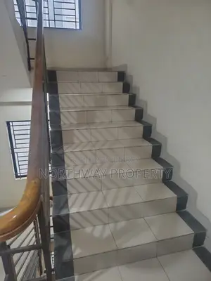 ব্যবহৃত অ্যাপার্টমেন্ট, বাড্ডা-এ ৩ বেডরুমের অ্যাপার্টমেন্ট বিক্রয়ের জন্য