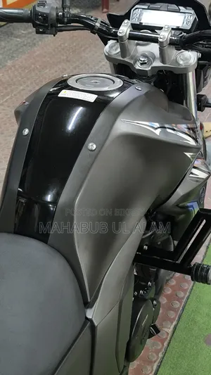 Yamaha FZ6 2026 Black