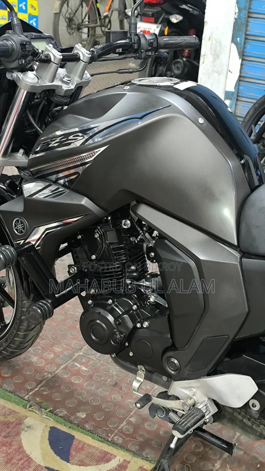 Yamaha FZ6 2026 Black