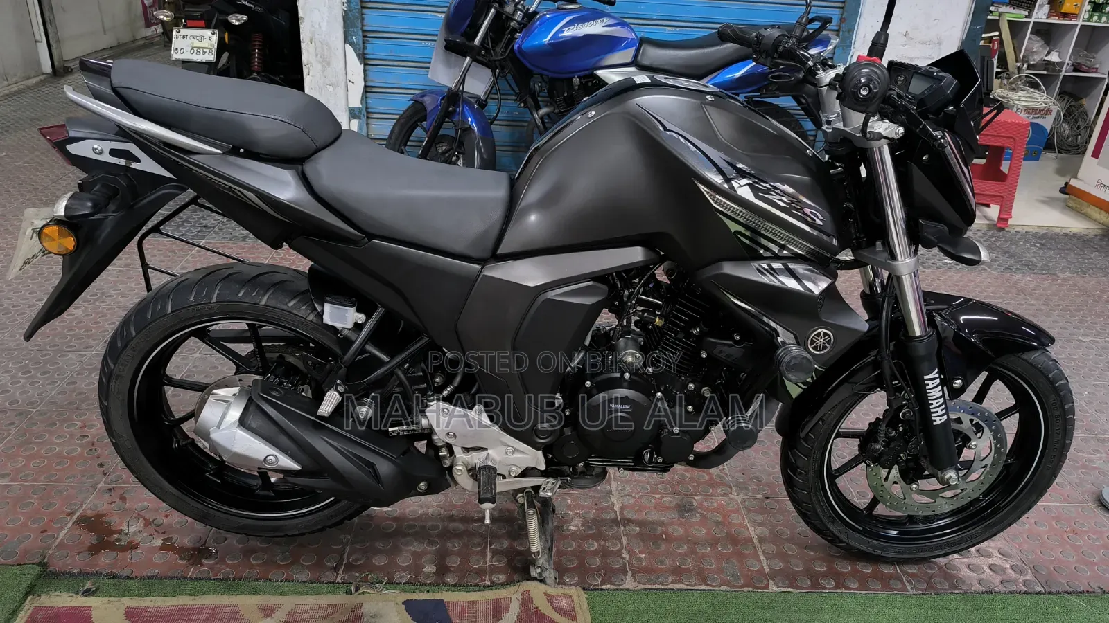 Yamaha FZ6 2026 Black