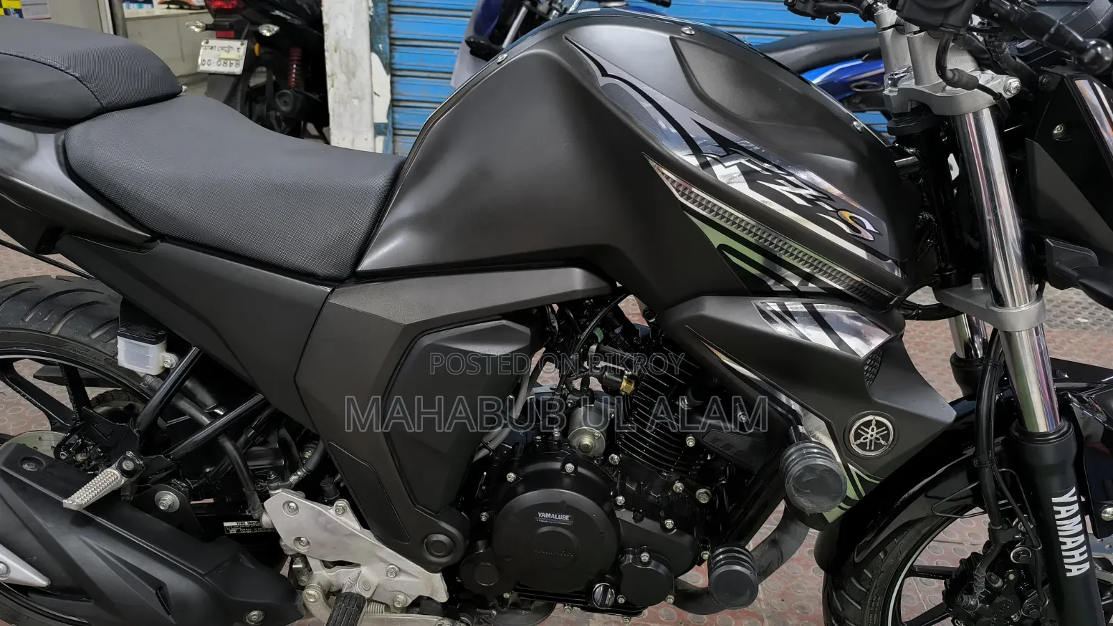 Yamaha FZ6 2026 Black