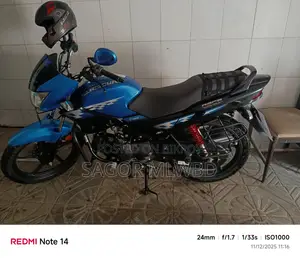 Hero Glamour 2025 Blue