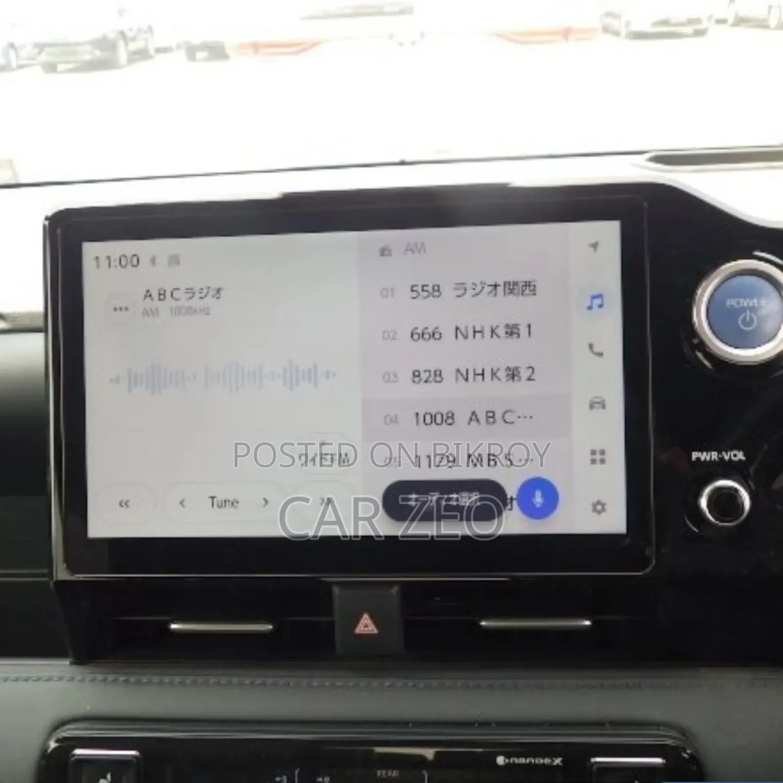 Toyota Voxy Hybrid S-Z 2WD 7-Seater 2022 Pearl