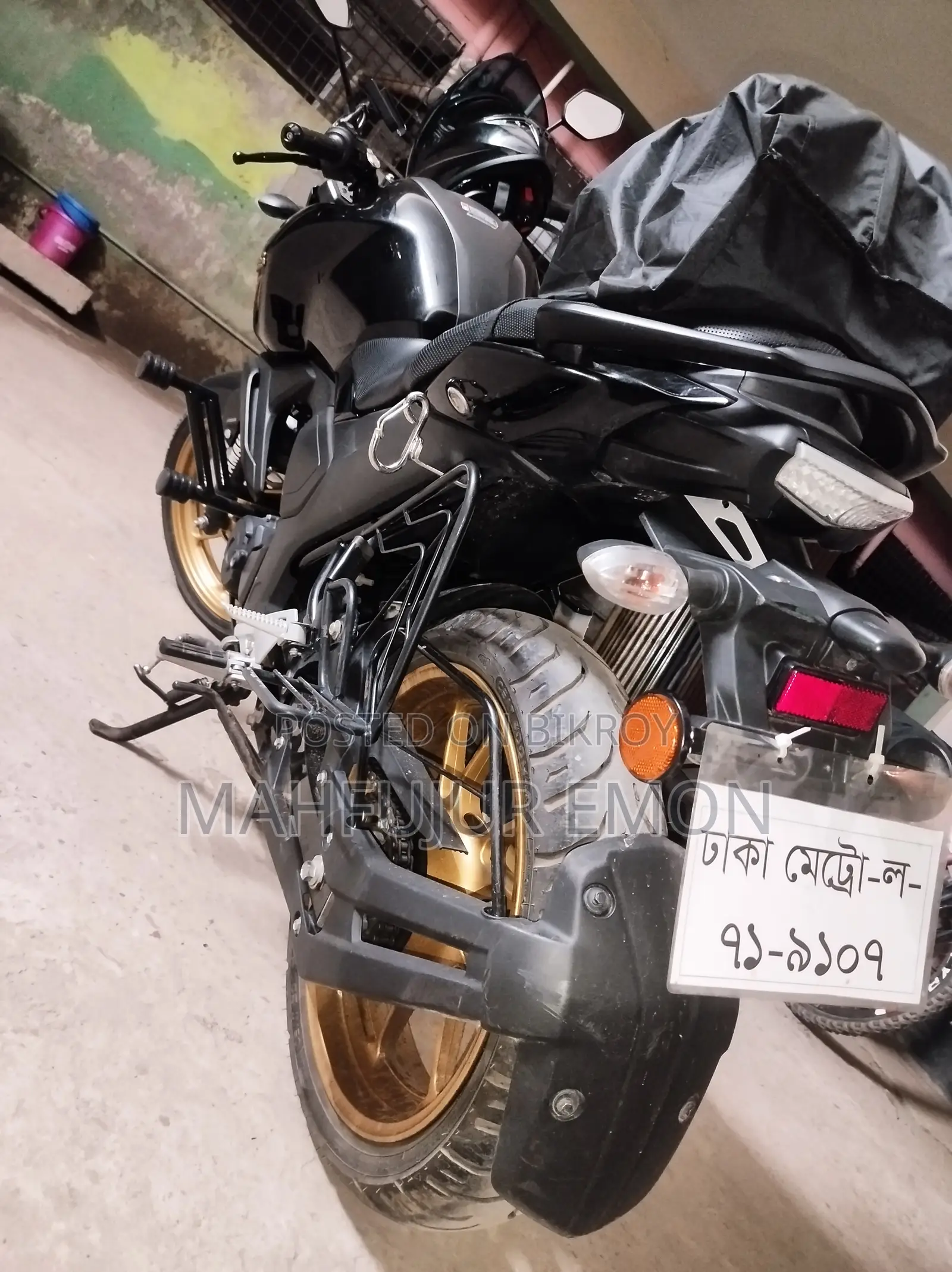 ইয়ামাহা এফজেডএস ভি৩ ২০২৫ ব্ল্যাক