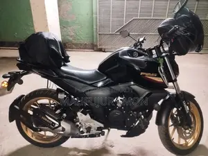 ইয়ামাহা এফজেডএস ভি৩ ২০২৫ ব্ল্যাক