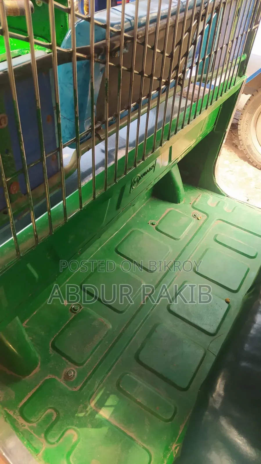 Bajaj 2013 Green