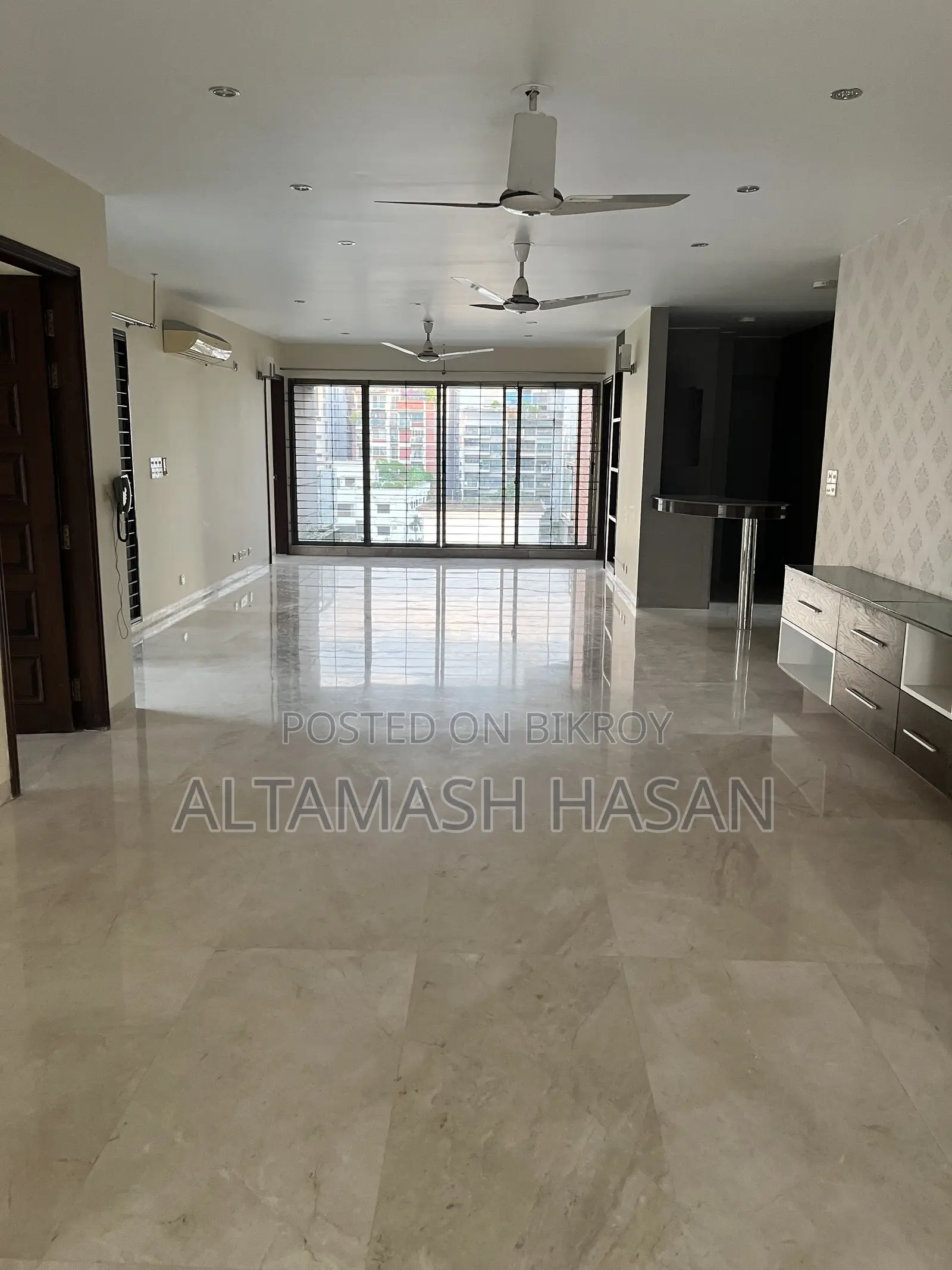 বারিধারায় ৪ বেডরুমের অ্যাপার্টমেন্ট ভাড়ায় দেওয়া হবে