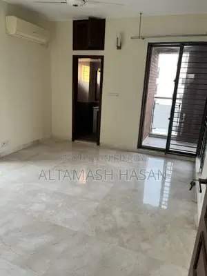 বারিধারায় ৪ বেডরুমের অ্যাপার্টমেন্ট ভাড়ায় দেওয়া হবে