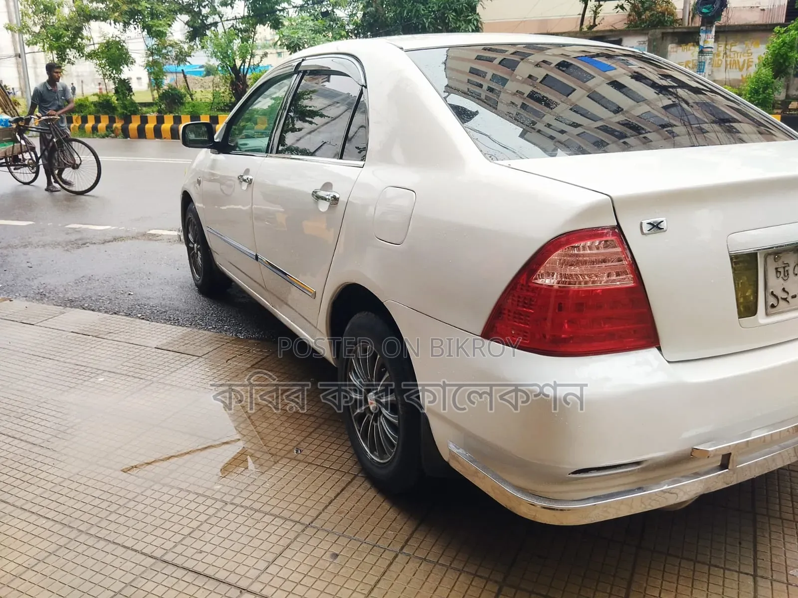 Toyota Corolla 2004 White
