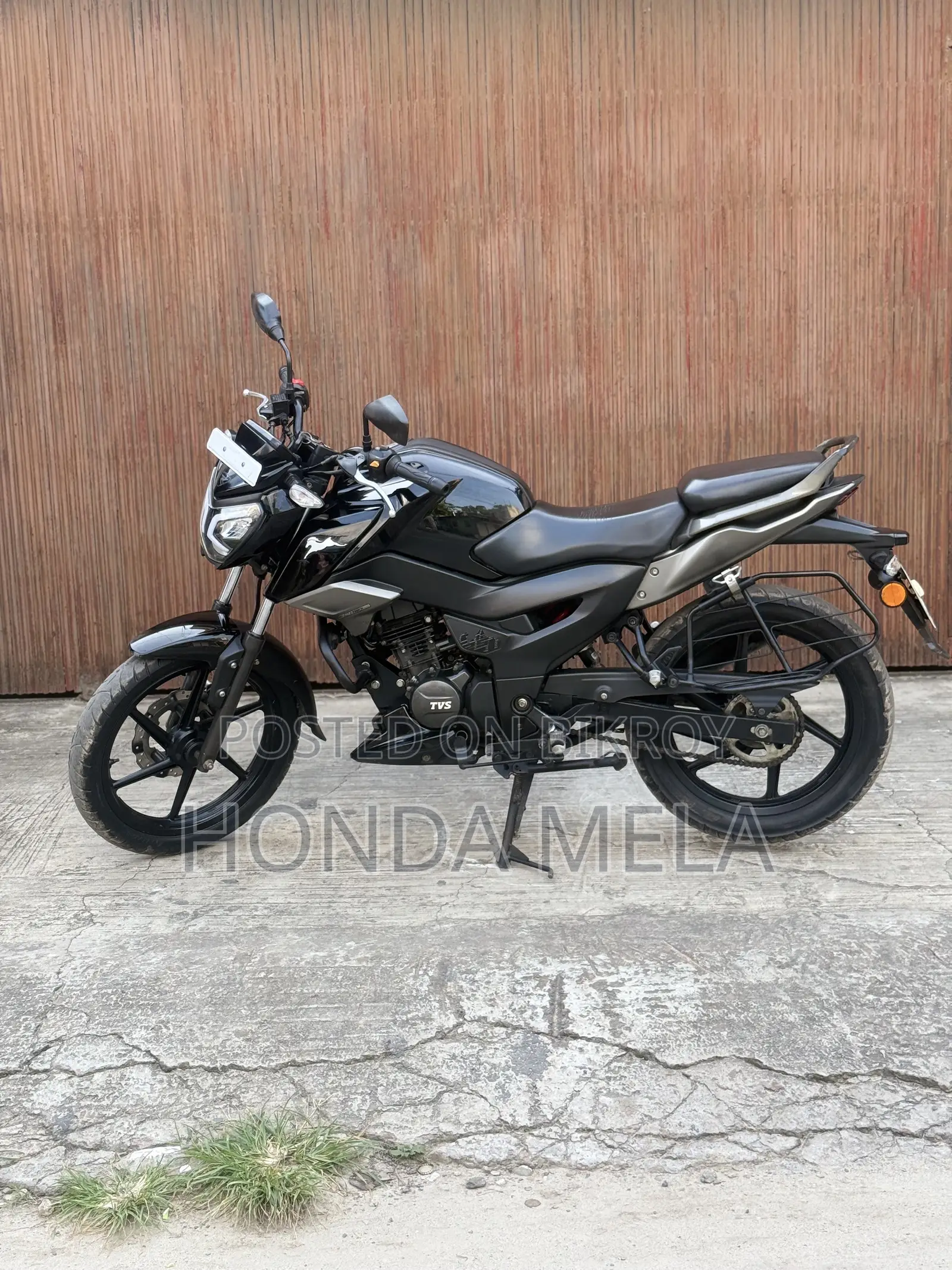 TVS Raider 125 2022 Black