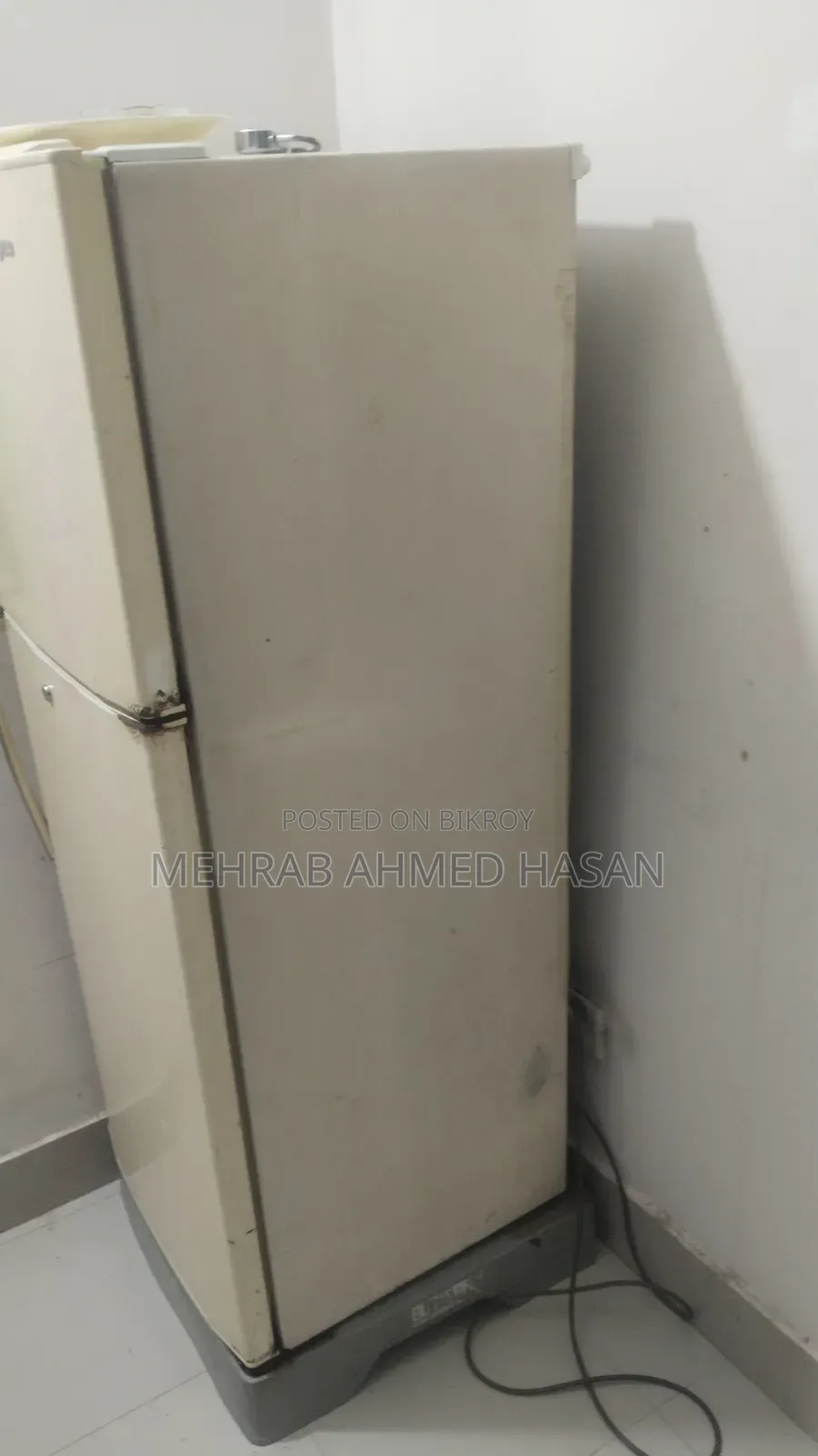Urgent Non Frost Refrigerator