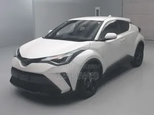 Toyota C-HR 2021 Pearl