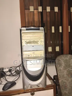Desktop Computer 8gb HDD 256gb