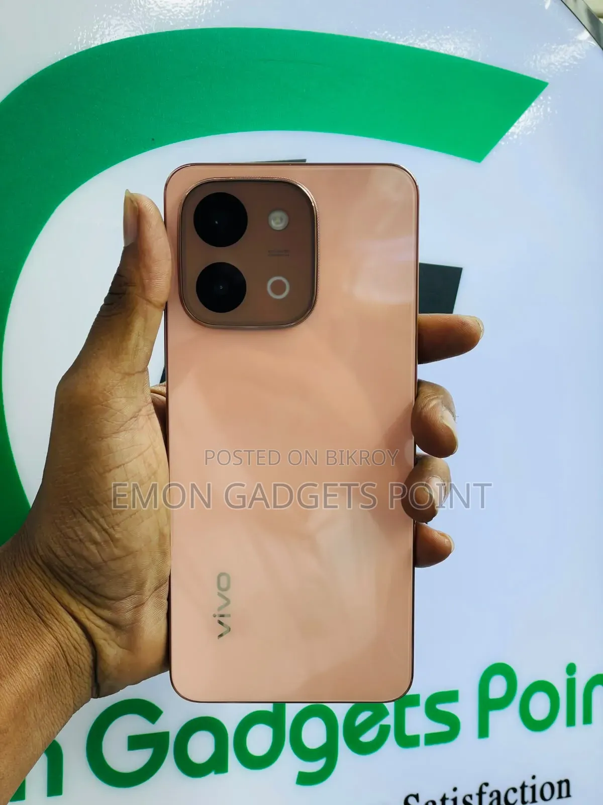 Vivo Y28 128 GB Orange
