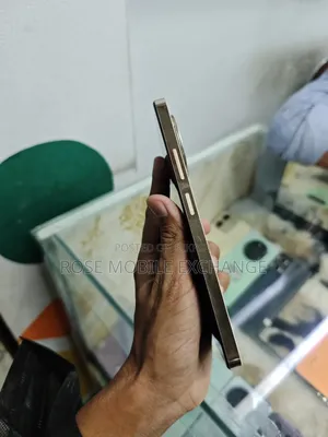 Realme 256 GB Rose Gold