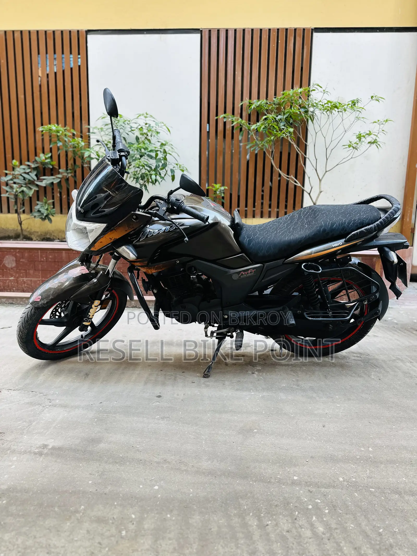 Hero Hunk 2019 Brown