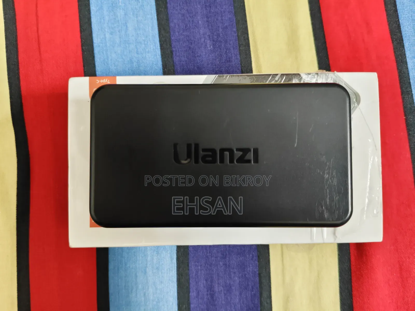 Ulanzi A100 ওয়্যারলেস মাইক্রোফোন বক্স সহ সম্পূর্ণ ফ্রেশ