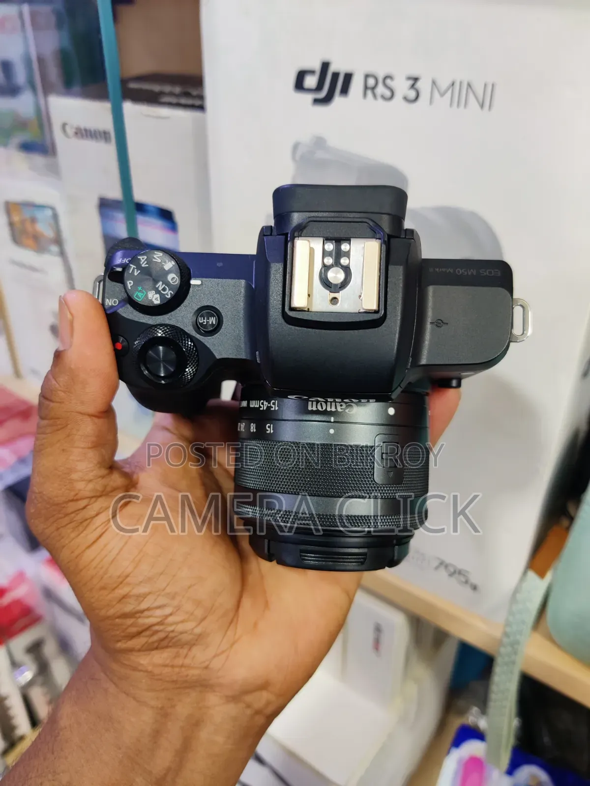 Canon M50 Mark II 15-45mm Lens