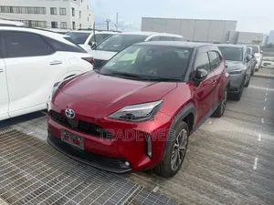 Toyota Yaris Cross 2021 Red