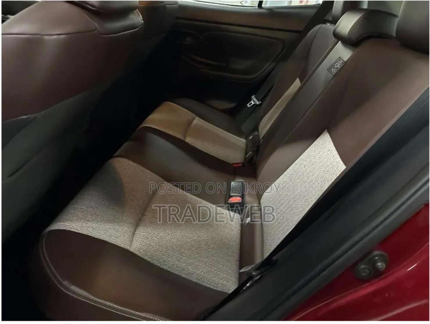 Toyota Yaris Cross 2021 Red